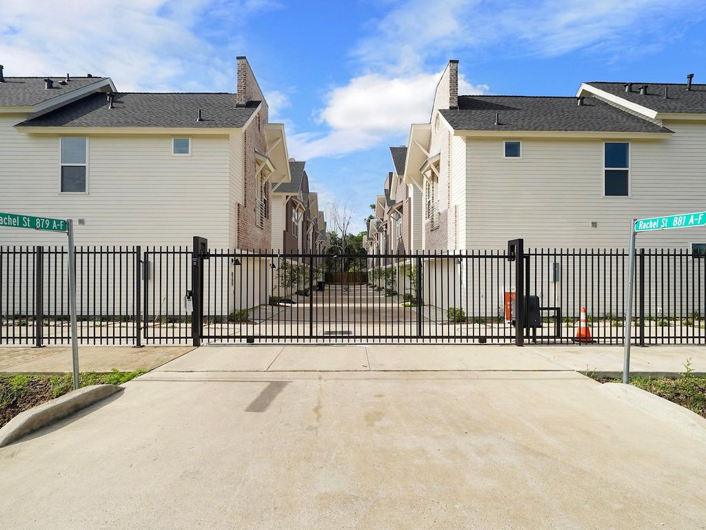 881 Rachel Street C, Houston, TX 77091