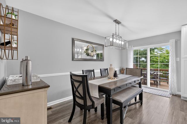2402 MALLARD LN, Downingtown, PA 19335