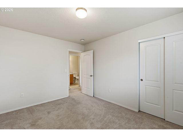 10214 Ne 7TH St, Vancouver, WA 98664