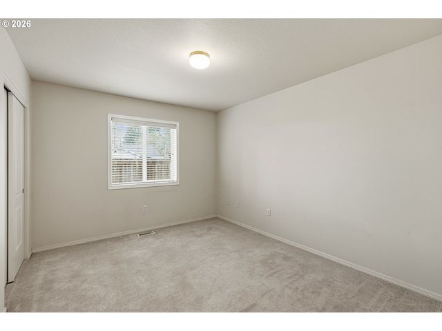 10214 Ne 7TH St, Vancouver, WA 98664