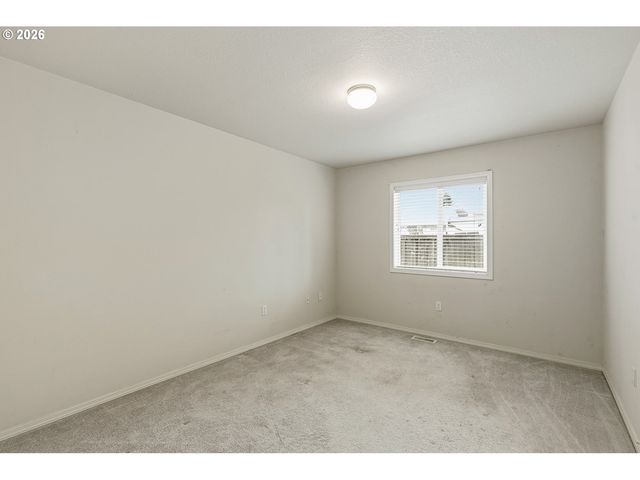 10214 Ne 7TH St, Vancouver, WA 98664