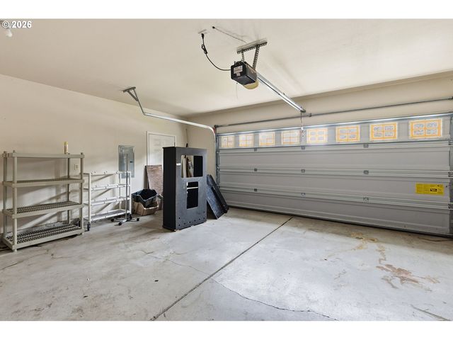 10214 Ne 7TH St, Vancouver, WA 98664