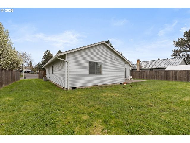 10214 Ne 7TH St, Vancouver, WA 98664