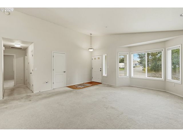 10214 Ne 7TH St, Vancouver, WA 98664