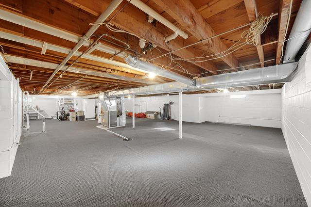 3011 Garfield Avenue, Highland, IN 46322