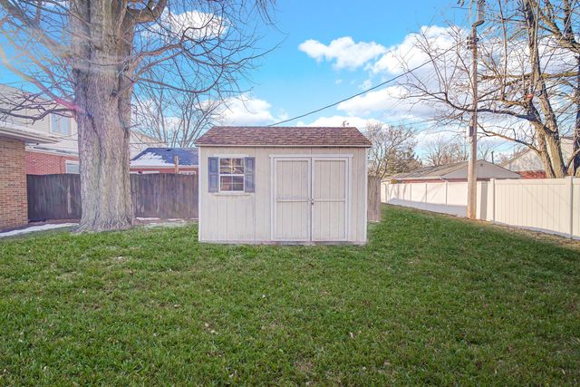 3011 Garfield Avenue, Highland, IN 46322