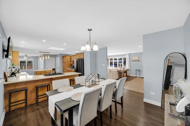 3011 Garfield Avenue, Highland, IN 46322