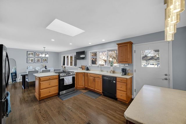 3011 Garfield Avenue, Highland, IN 46322