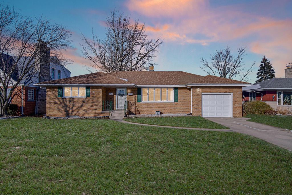 3011 Garfield Avenue, Highland, IN 46322