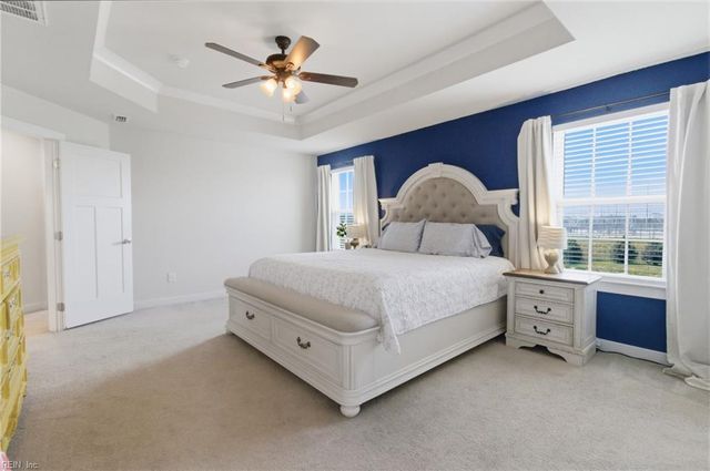 306 Sunny Lake RD, Moyock, NC 27958