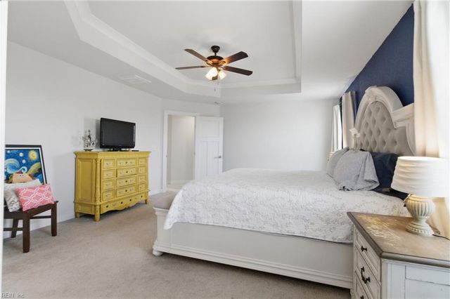 306 Sunny Lake RD, Moyock, NC 27958