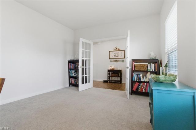 306 Sunny Lake RD, Moyock, NC 27958