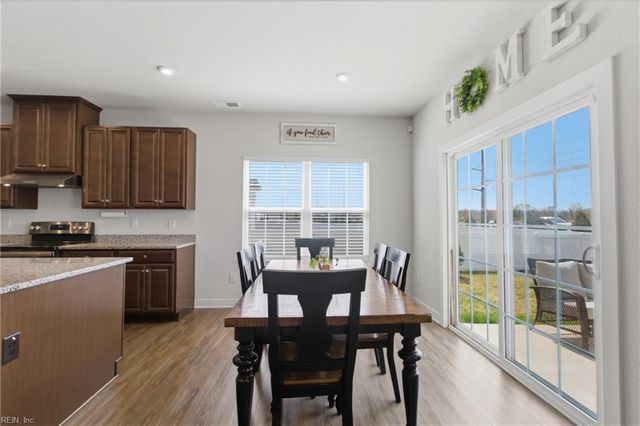 306 Sunny Lake RD, Moyock, NC 27958