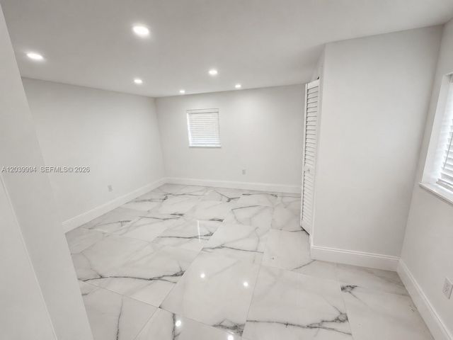7521 Shalimar St, Miramar, FL 33023