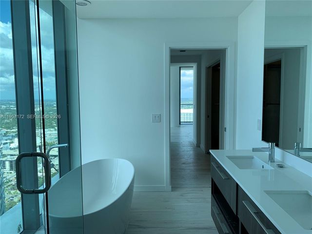 480 NE 31st St 4507, Miami, FL 33137