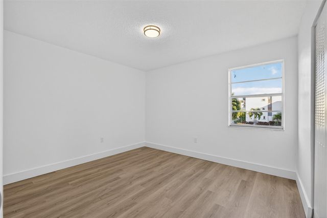 2465 SW 18th Ave 3206, Miami, FL 33145