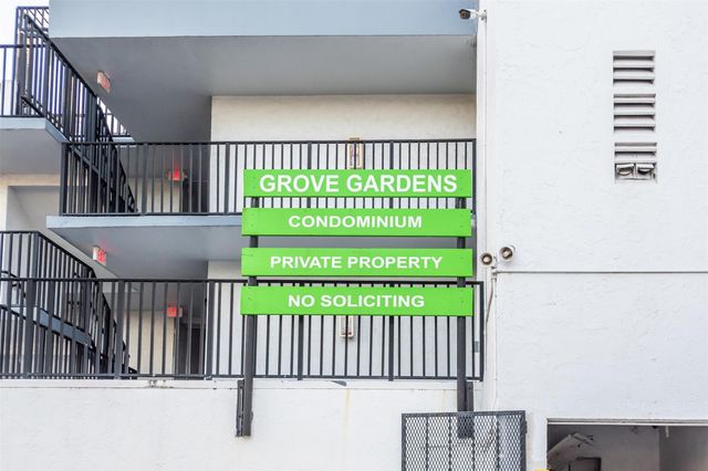 2465 SW 18th Ave 3206, Miami, FL 33145