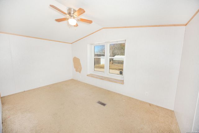 4919 County Road 545, Devine, TX 78016