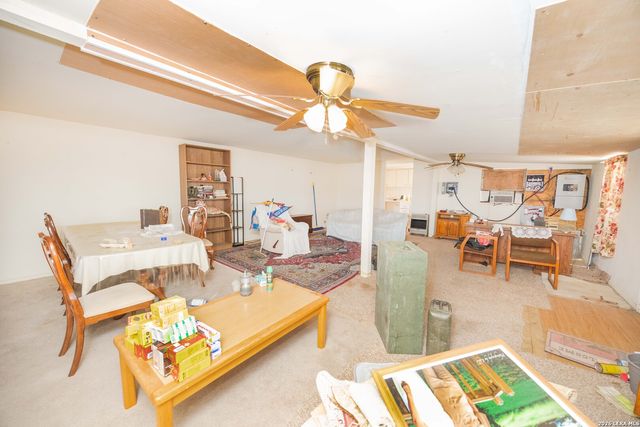 4919 County Road 545, Devine, TX 78016