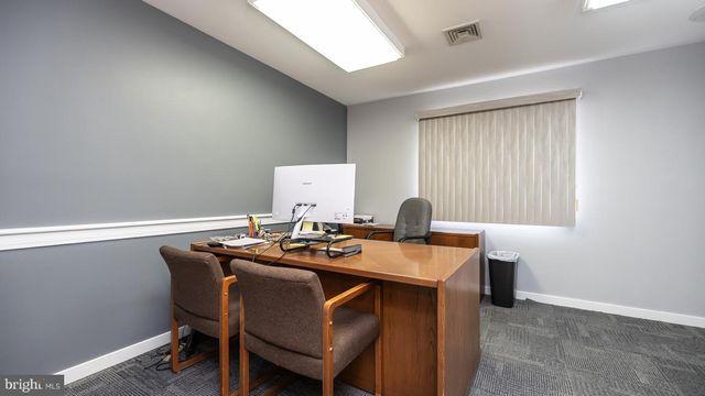 1138 E CHESTNUT AVE, Vineland, NJ 08360