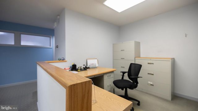 1138 E CHESTNUT AVE, Vineland, NJ 08360