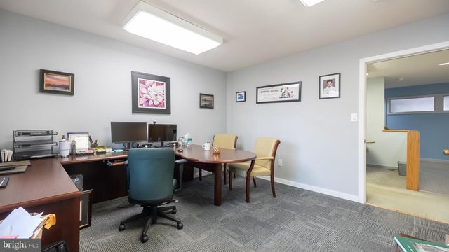 1138 E CHESTNUT AVE, Vineland, NJ 08360