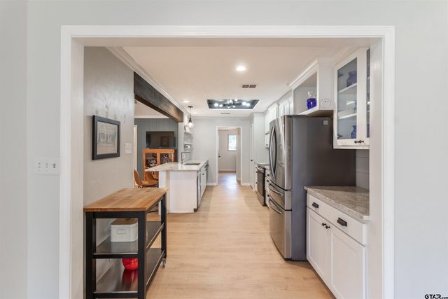 2112 Highmont Ct., Tyler, TX 75703