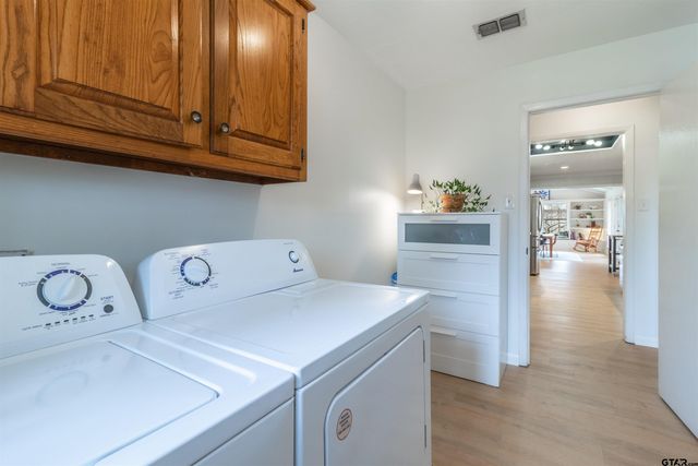 2112 Highmont Ct., Tyler, TX 75703