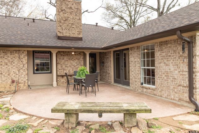 2112 Highmont Ct., Tyler, TX 75703