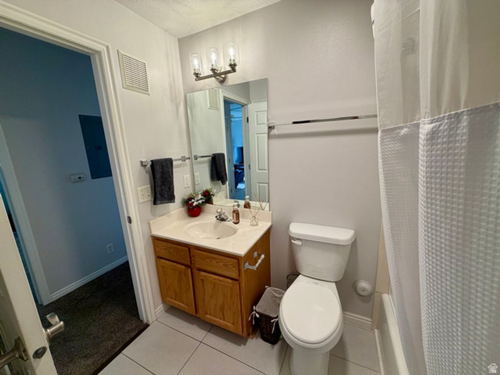 Image 11 of property listing at 1444 S 430 W #7, Orem, UT 84058