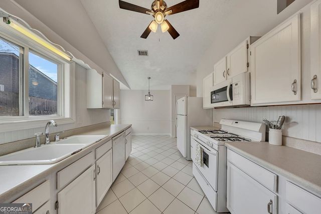 1707 Colemans Landing, Woodstock, GA 30188