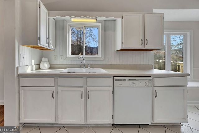 1707 Colemans Landing, Woodstock, GA 30188