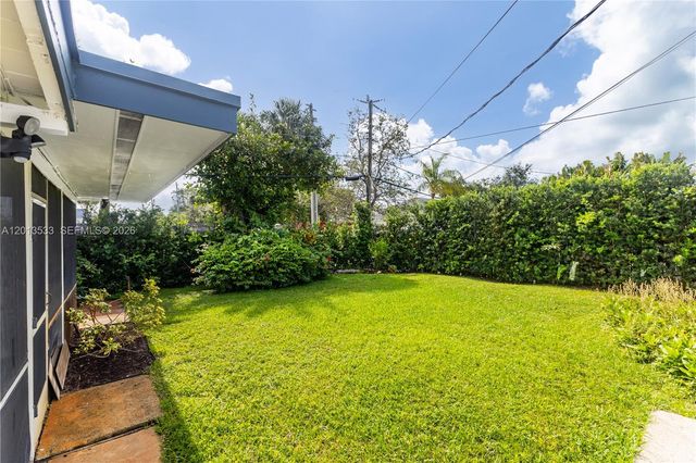 2716 NW 3rd Ave, Wilton Manors, FL 33311