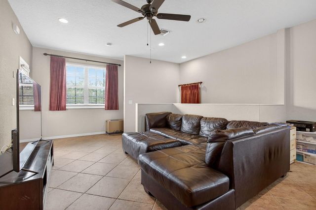 9125 Pershore Place 8204, Tamarac, FL 33321