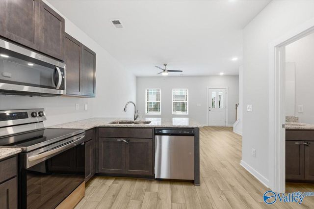 429 Falls Pointe, Madison, AL 35756