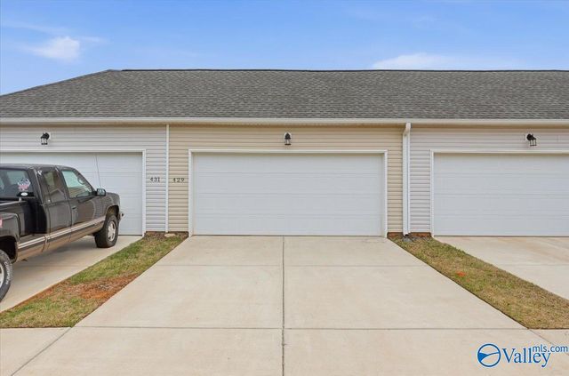 429 Falls Pointe, Madison, AL 35756