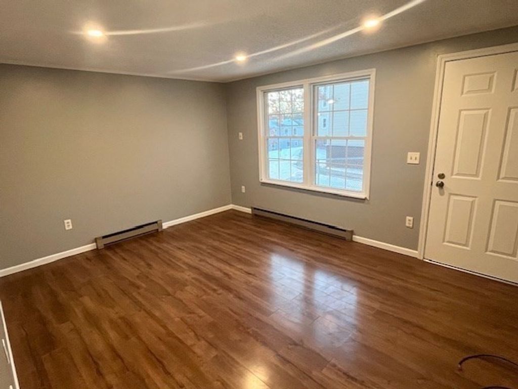 1225 Pawtucket Blvd 112, Lowell, MA 01854