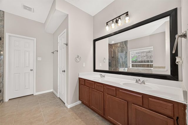 10411 Dewey Eve Ct, Houston, TX 77070