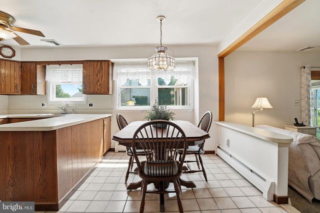 925 FILLMORE RD, Norristown, PA 19403