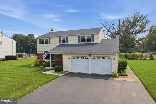 925 FILLMORE RD, Norristown, PA 19403