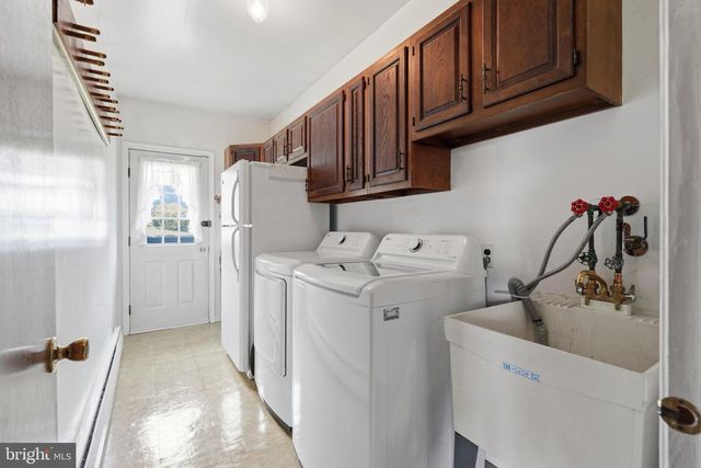 925 FILLMORE RD, Norristown, PA 19403