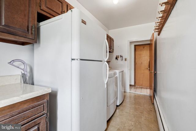 925 FILLMORE RD, Norristown, PA 19403