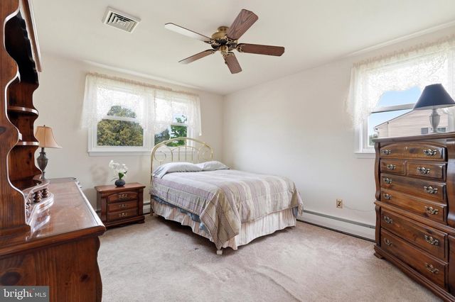 925 FILLMORE RD, Norristown, PA 19403