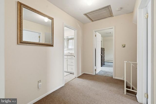 925 FILLMORE RD, Norristown, PA 19403