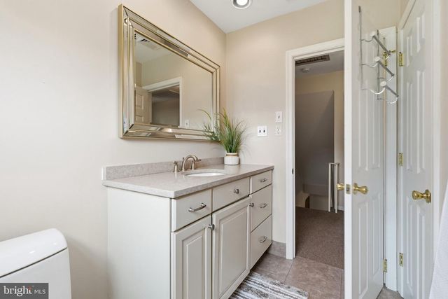 925 FILLMORE RD, Norristown, PA 19403