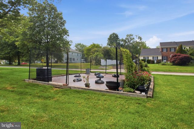 925 FILLMORE RD, Norristown, PA 19403