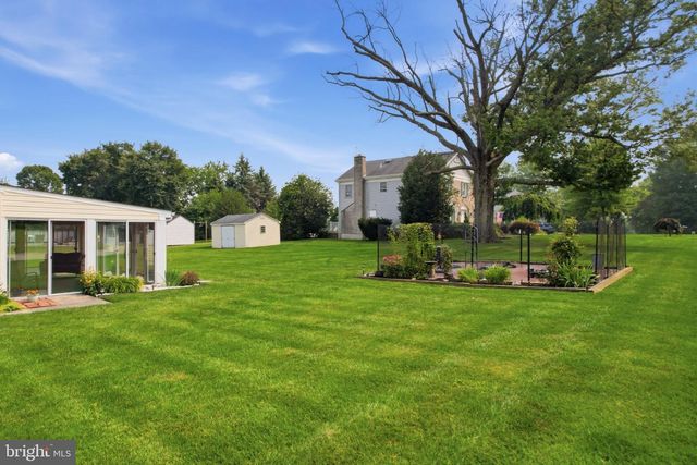 925 FILLMORE RD, Norristown, PA 19403