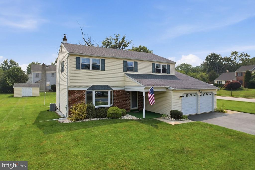925 FILLMORE RD, Norristown, PA 19403