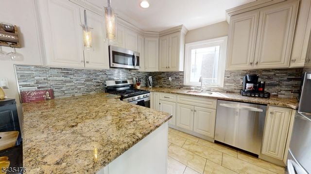 176 Mount Pleasant Ave, West Orange Twp., NJ 07052