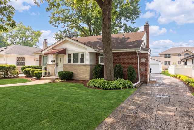 112 N Broadway Avenue, Park Ridge, IL 60068